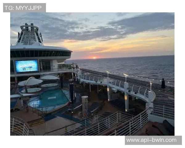 特立尼达足球队的崛起与挑战:探索加勒比海足球的未来之路 特立尼达足球队的崛起与挑战:探索加勒比海足球的未来之路