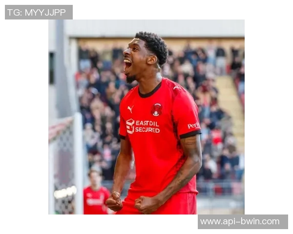 维冈足球俱乐部的辉煌历程与未来展望:从英超到英甲的传奇之路 维冈足球俱乐部的辉煌历程与未来展望:从英超到英甲的传奇之路