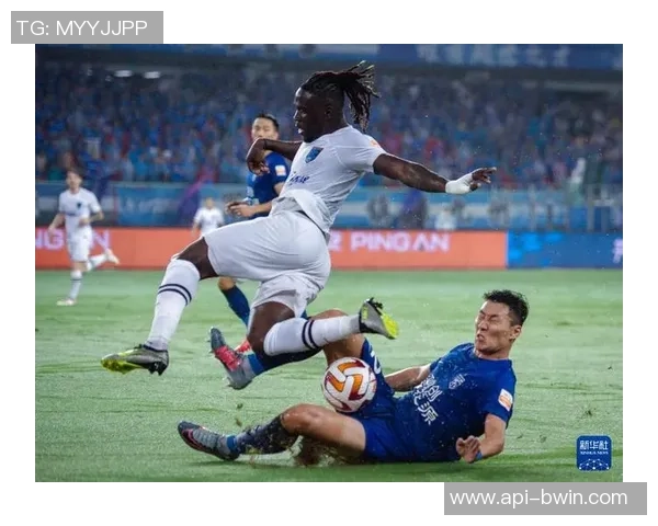 足球协会主席推动足球发展新战略助力青少年培养与国际交流合作